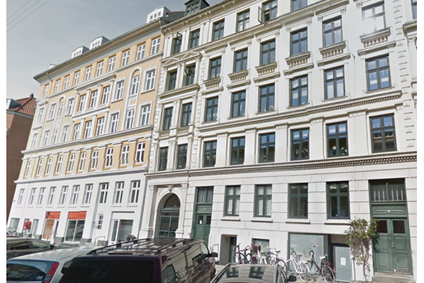 sterbro 2R by the lakes, Cph.